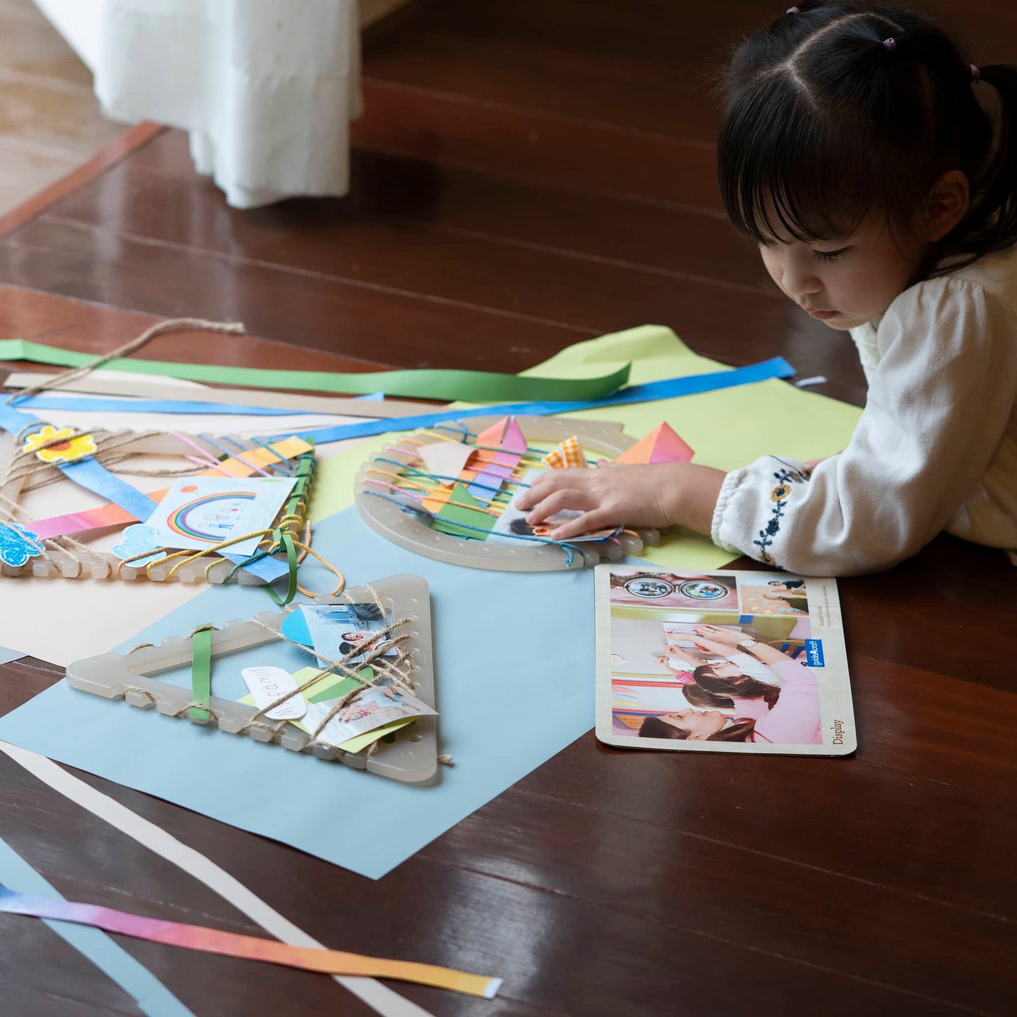 Discovery Frames