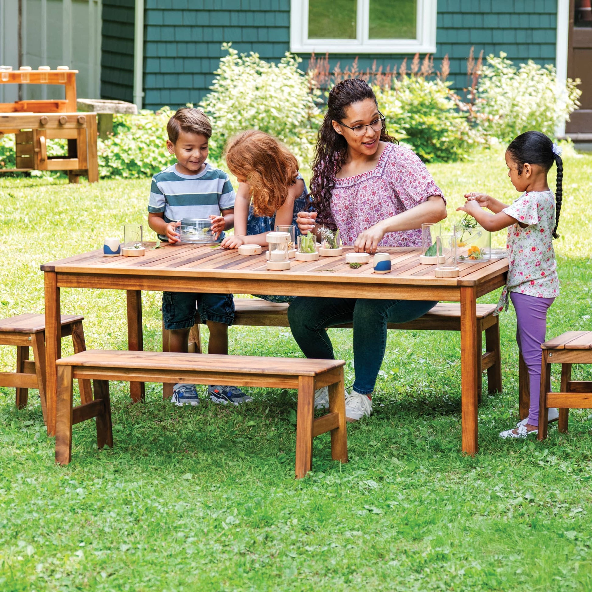 Acadia Outdoor Table