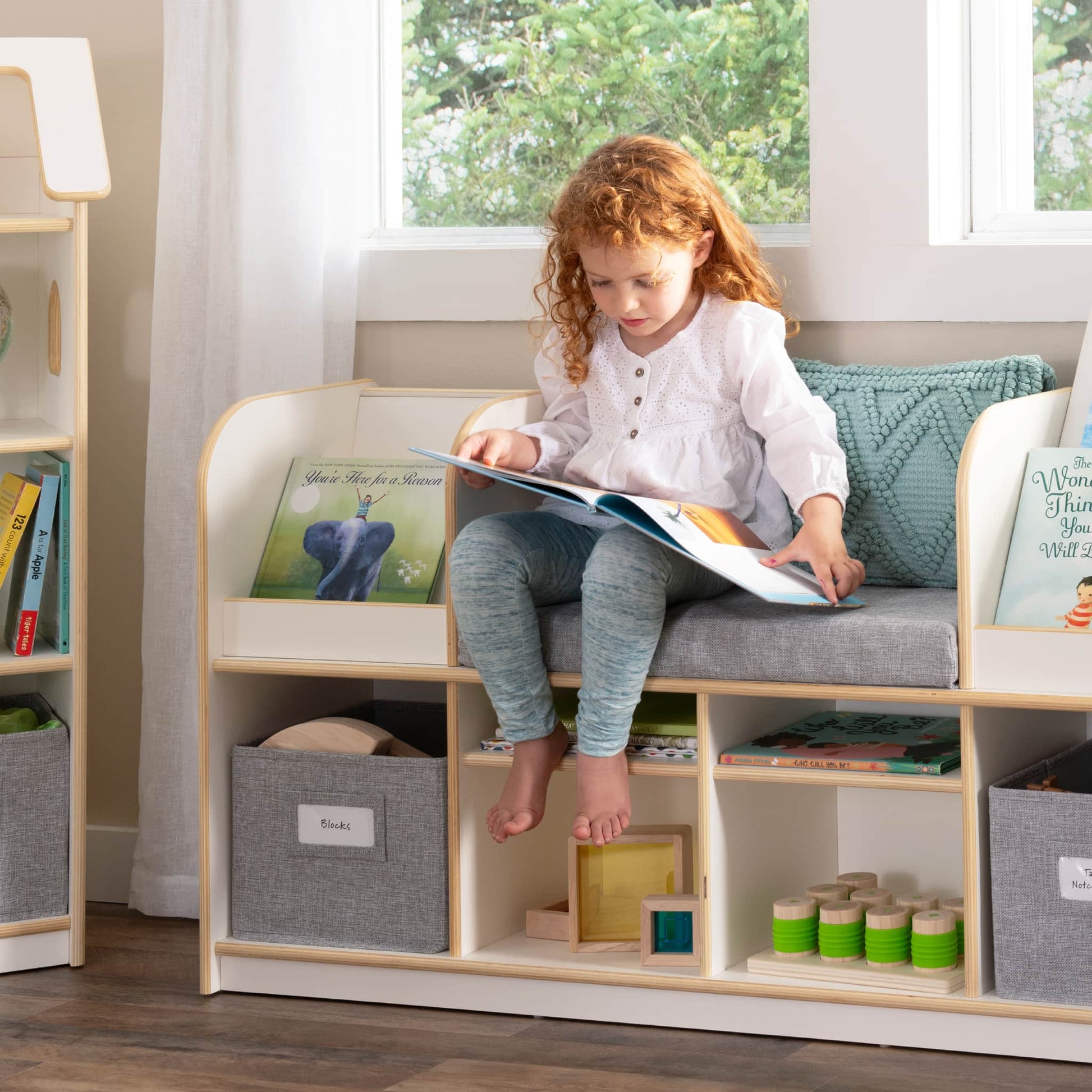 EdQ Reading Nook with Bins