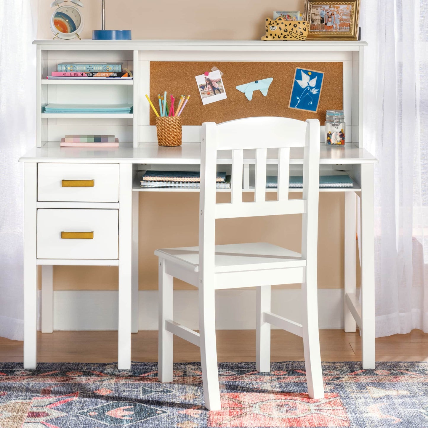 Kids' Taiga Desk, Hutch and Chair Set