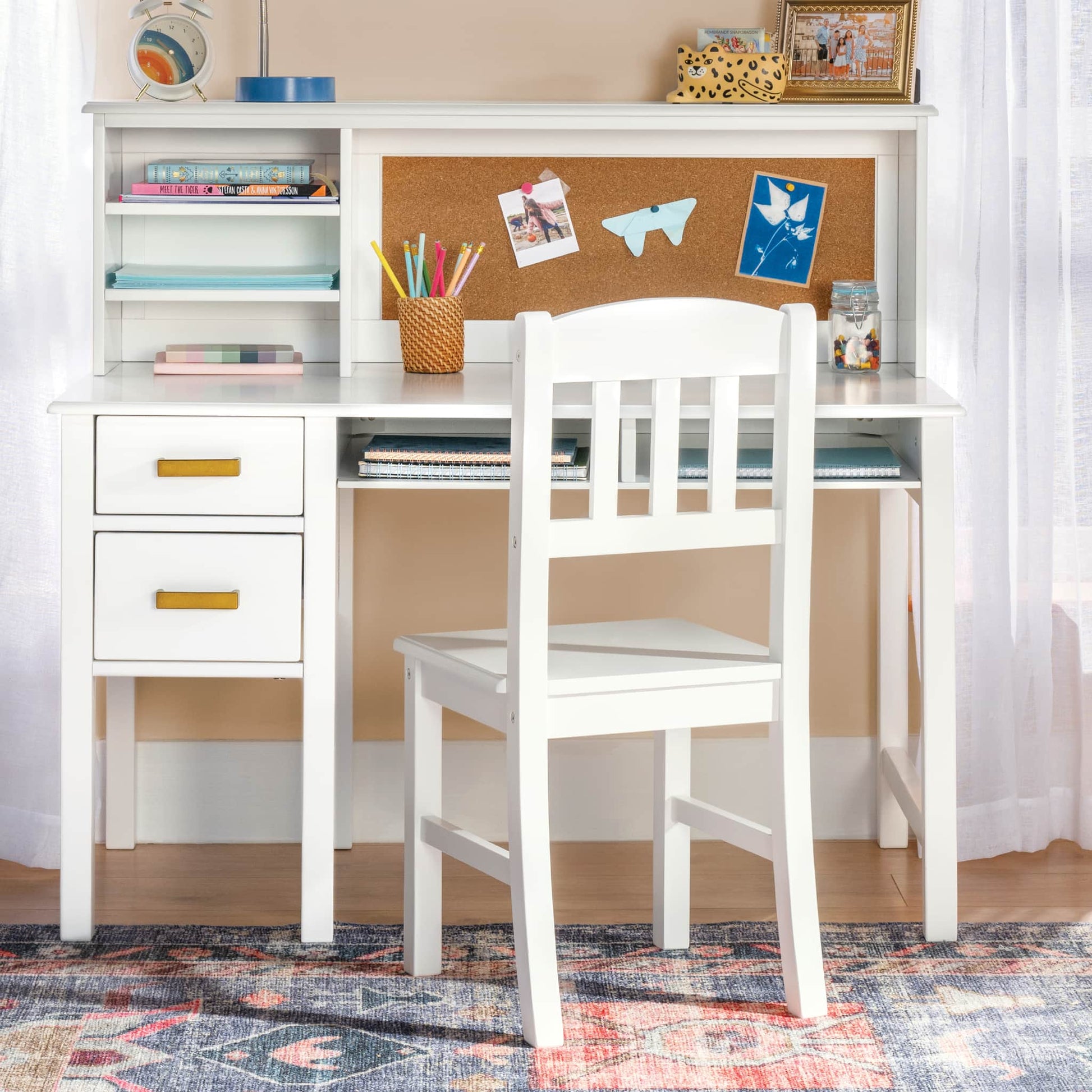 Kids' Taiga Desk, Hutch and Chair Set